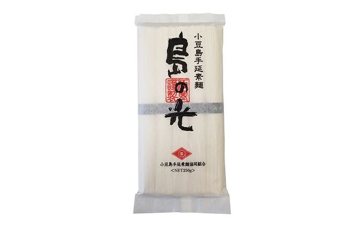 小豆島手延素麺協同組合】島の光 黒帯 和紙袋250g | 通販【栗林庵