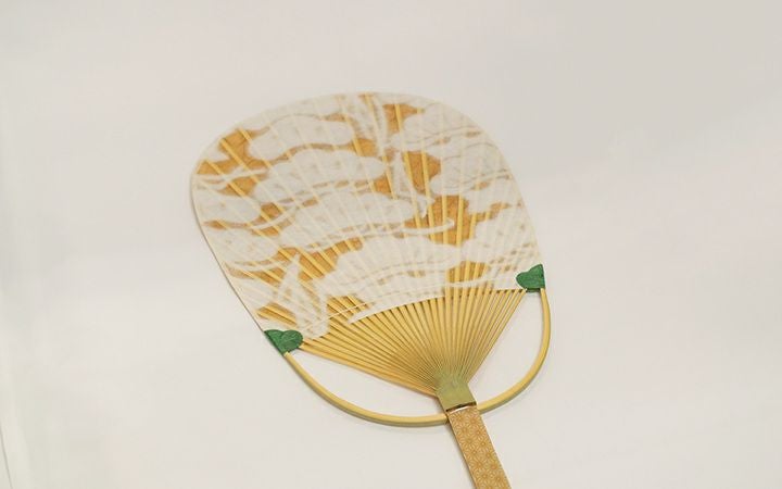 【うちわ工房　風の種】松うちわ