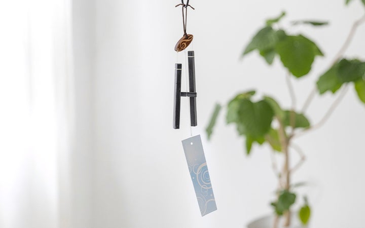 【(有)平井石産】サヌカイトの風鈴　ひのきト音記号